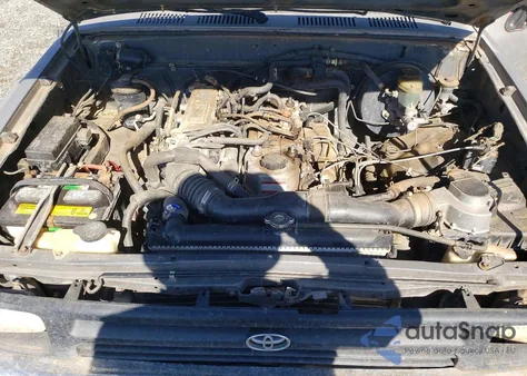 1994 Toyota Pickup 1/2 Ton Short Wheelbase Stb z USA, uszkodzony, nr VIN 4TARN81AXRZ160986